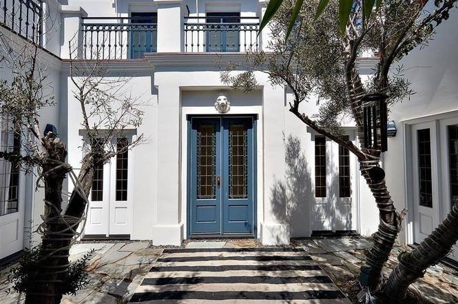 House for rent at 1253 Torrey Pines Rd, La Jolla, CA 92037