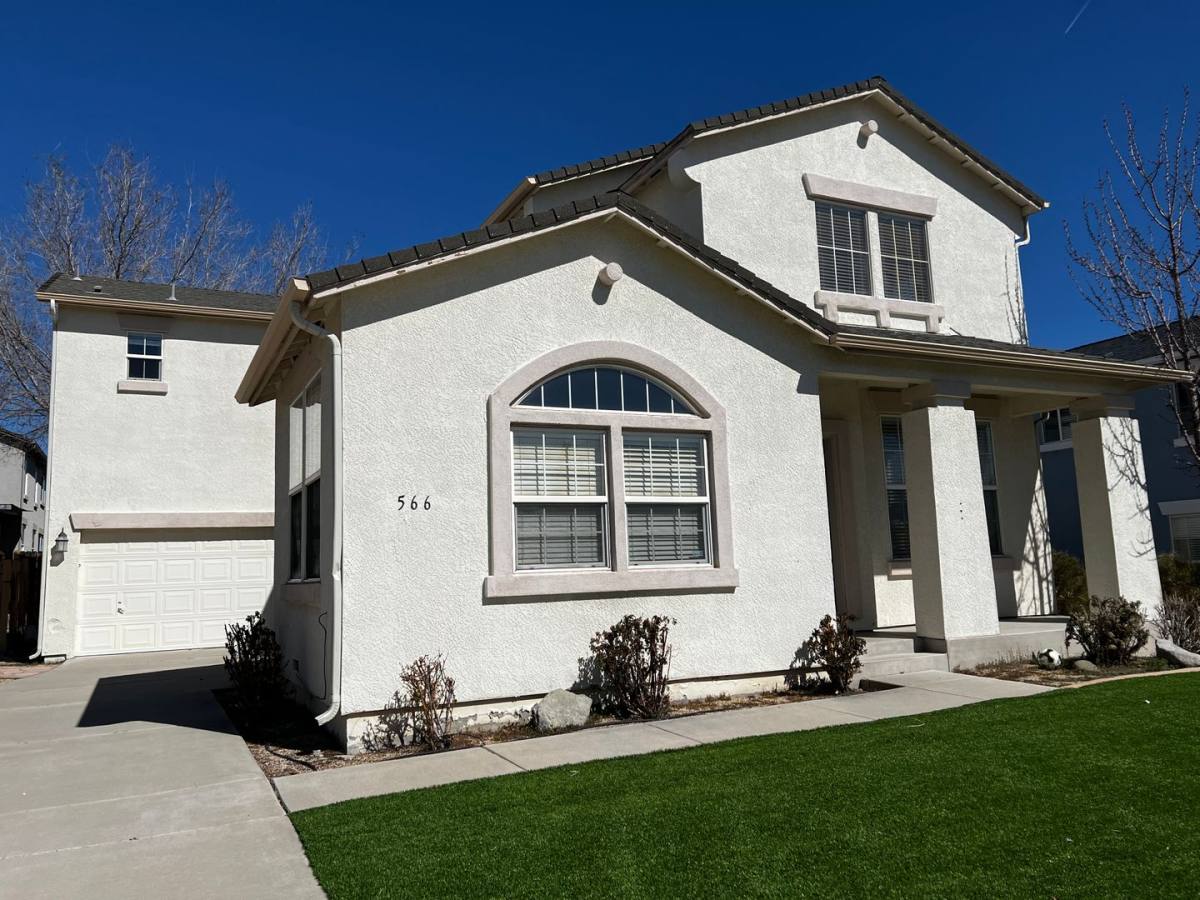 House for rent at 566 Tioga Pass Court, Sparks, NV 89436