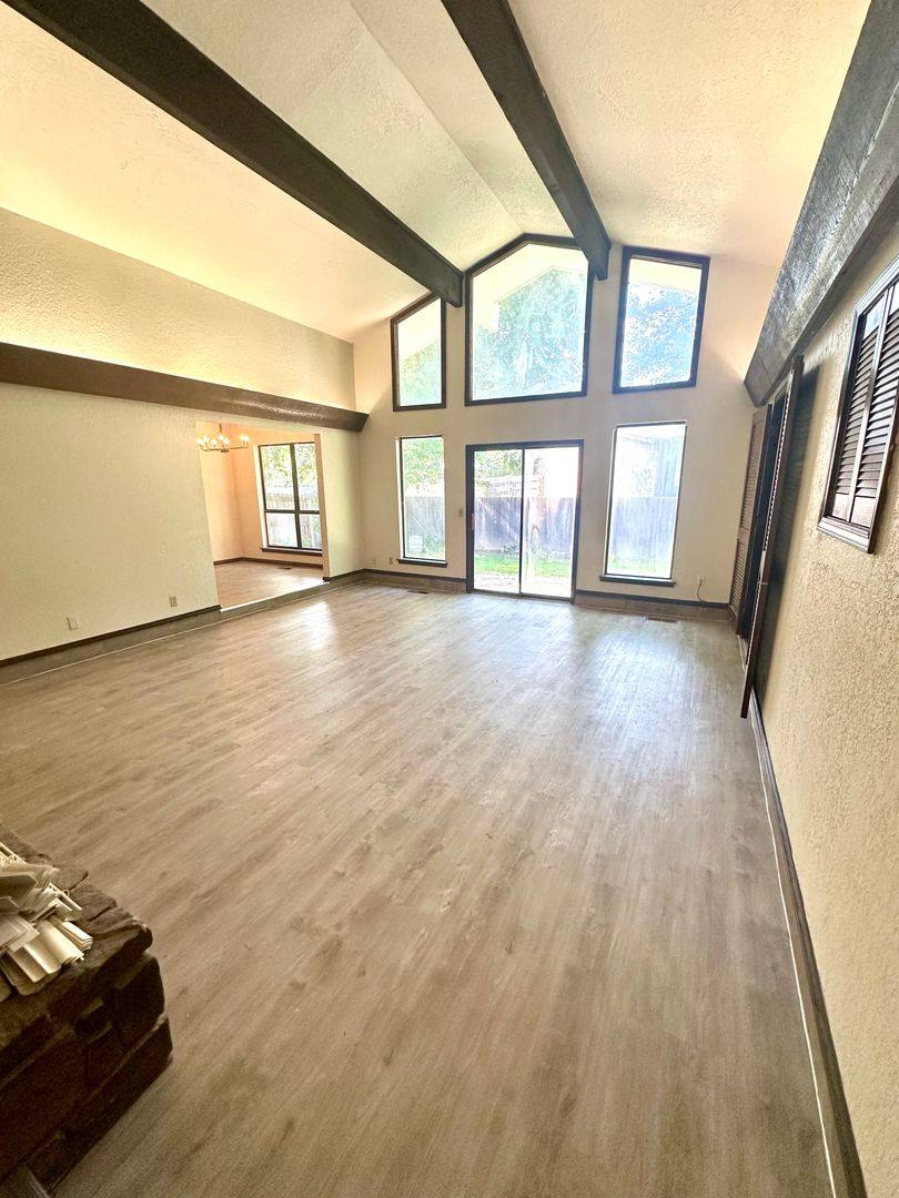 House for rent at 2204 W Boston St, Broken Arrow, OK 74012