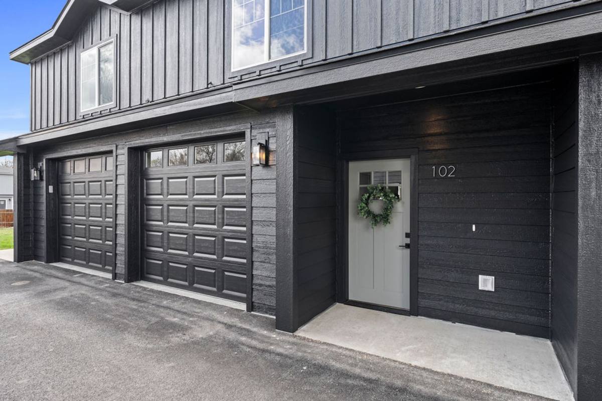 Townhouse for rent at 202 S Union, Spokane, WA 99206