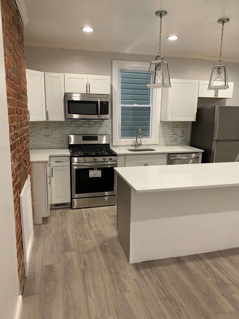 House for rent at 727 Wills St, Pittsburgh, PA 15211