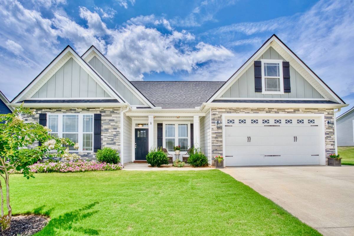 House for rent at 203 Rich Haven, Greer, SC 29651