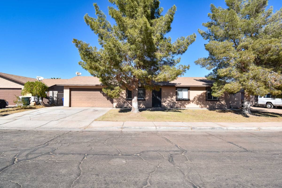 House for rent at 4660 W 18th Place, Yuma, AZ 85364