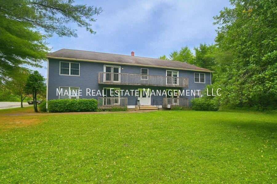 Apartment for rent at 10 Hartley St #7, Lewiston, ME 04240