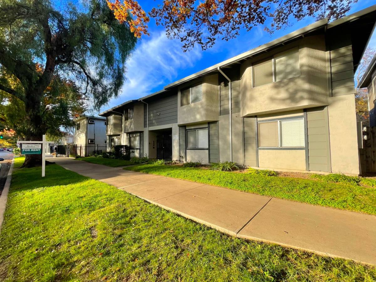 Apartment for rent at 1619 G St, Sacramento, CA 95814