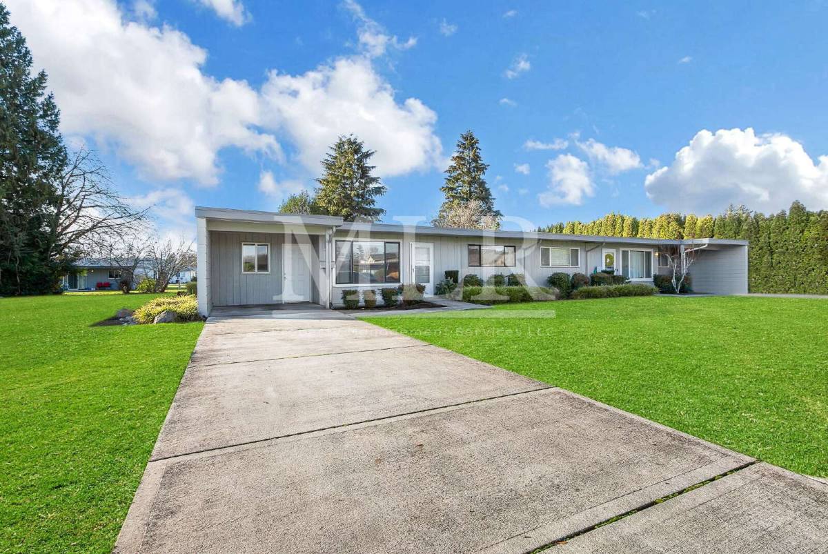 503 11th St SE, Puyallup, WA 98372