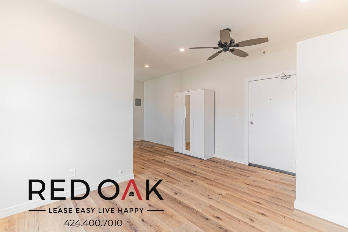 Condo for rent at 915 S Kenmore Ave #302, Los Angeles, CA 90006
