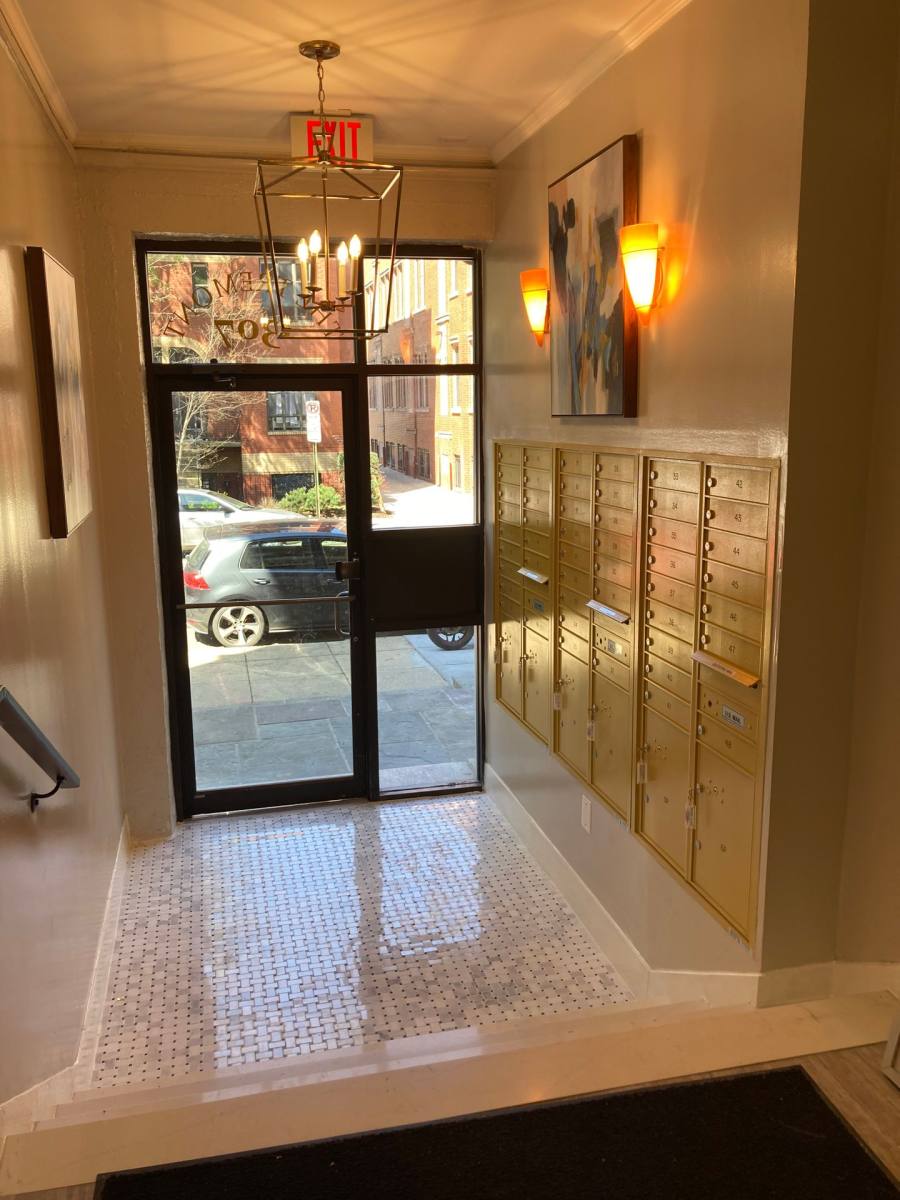 Apartment for rent at 1307 12th St NW, Washington, DC 20005