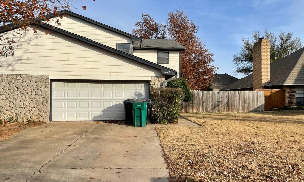 House for rent at 7012 Spinnaker Lane, Oklahoma City, OK 73116