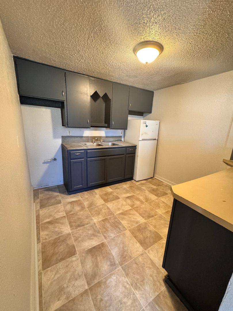 Apartment for rent at 1132 C SE, Ardmore, OK 73401