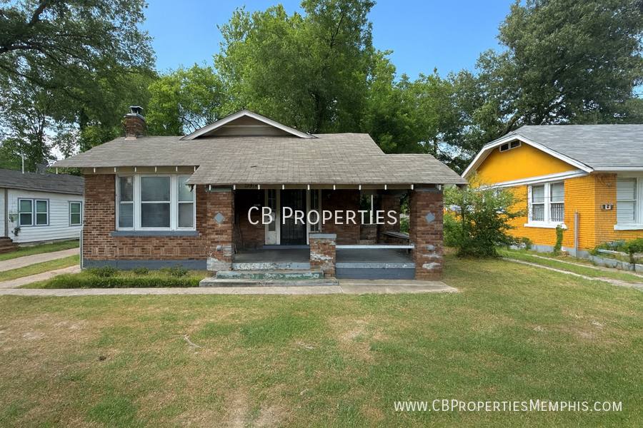 House for rent at 2918 Southern Ave, Memphis, TN 38111