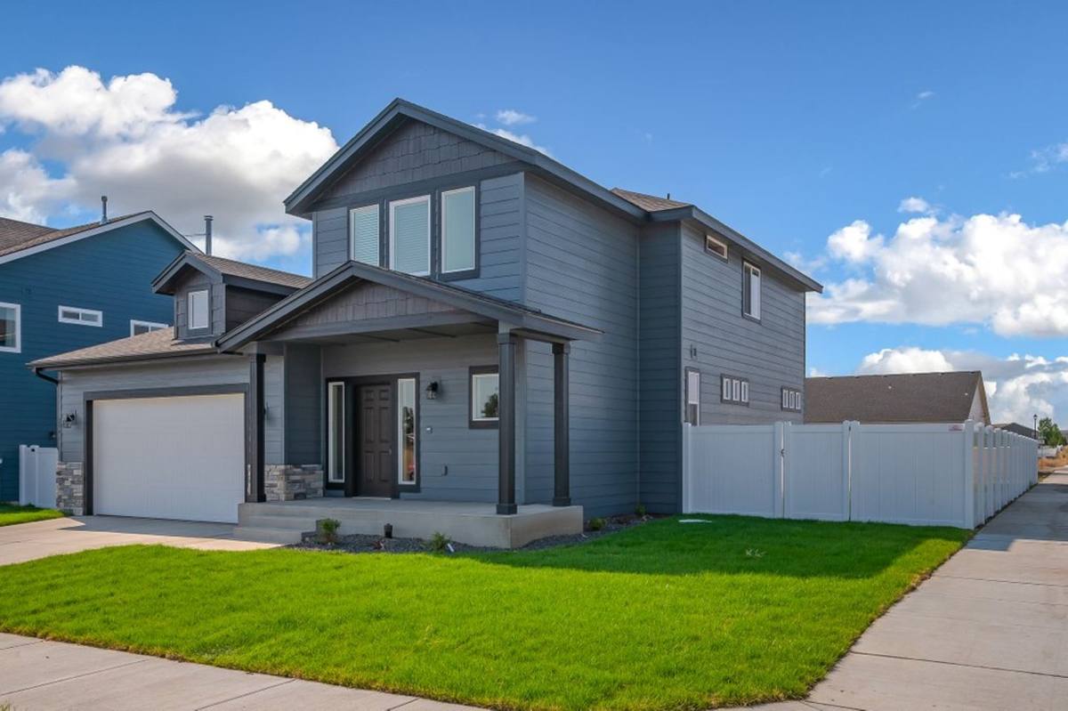 House for rent at 2941 N Charlene Kelsy St, Post Falls, ID 83854