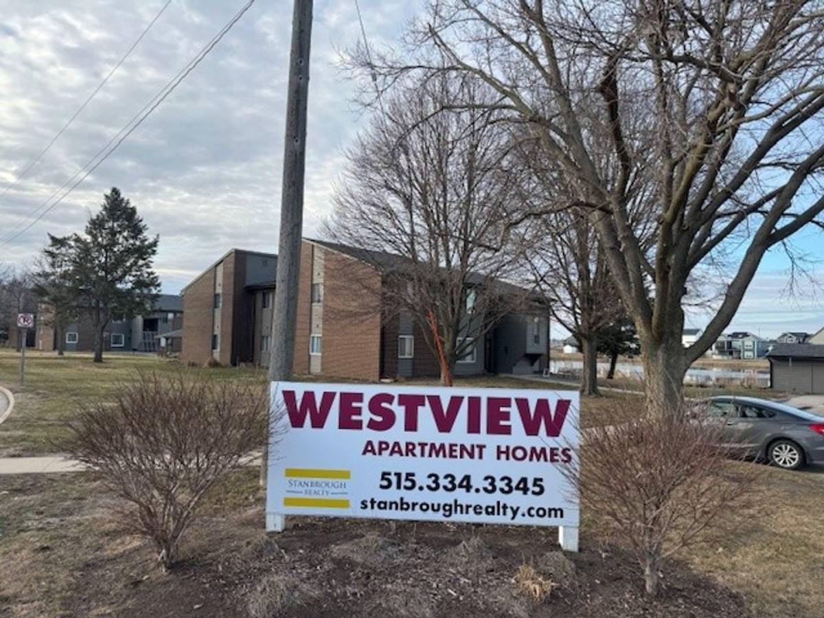Apartment for rent at 1600 Linden St, Granger, IA 50109