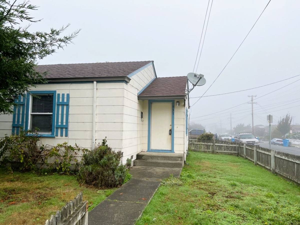 Apartment for rent at 935-937 Del Norte St, Eureka, CA 95501