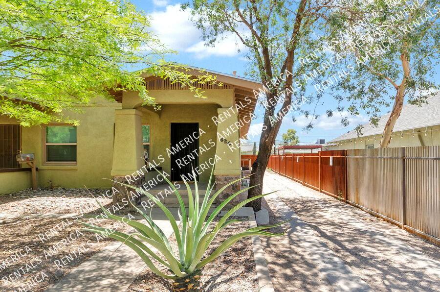 House for rent at 826 E 6th St, Tucson, AZ 85719