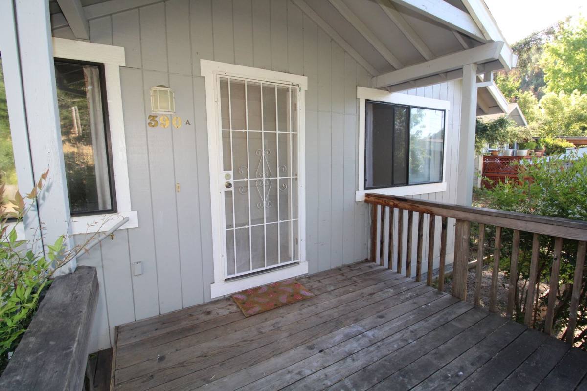 House for rent at 390 Sunnyslope Rd, Petaluma, CA 94952