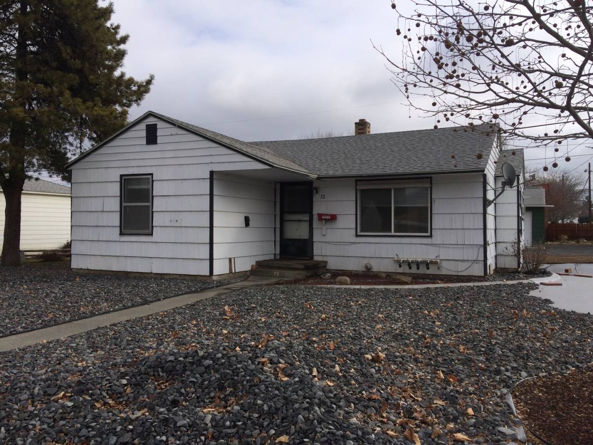 House for rent at 72 E St SE, Ephrata, WA 98823
