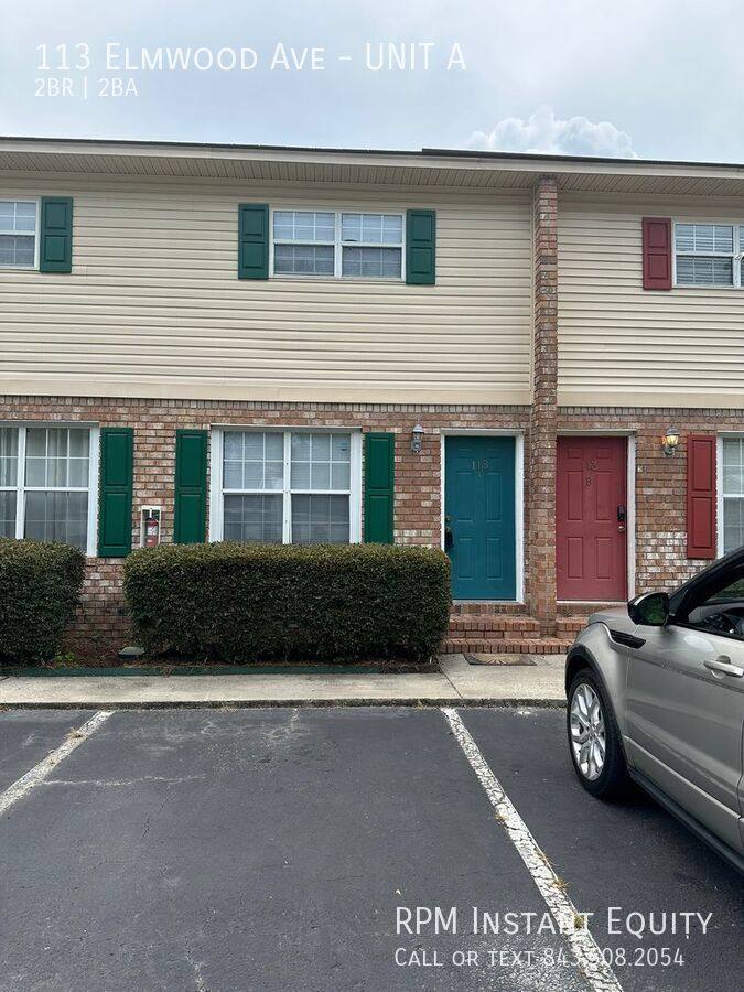 Townhouse for rent at 113 Elmwood Ave #A, Ladson, SC 29456
