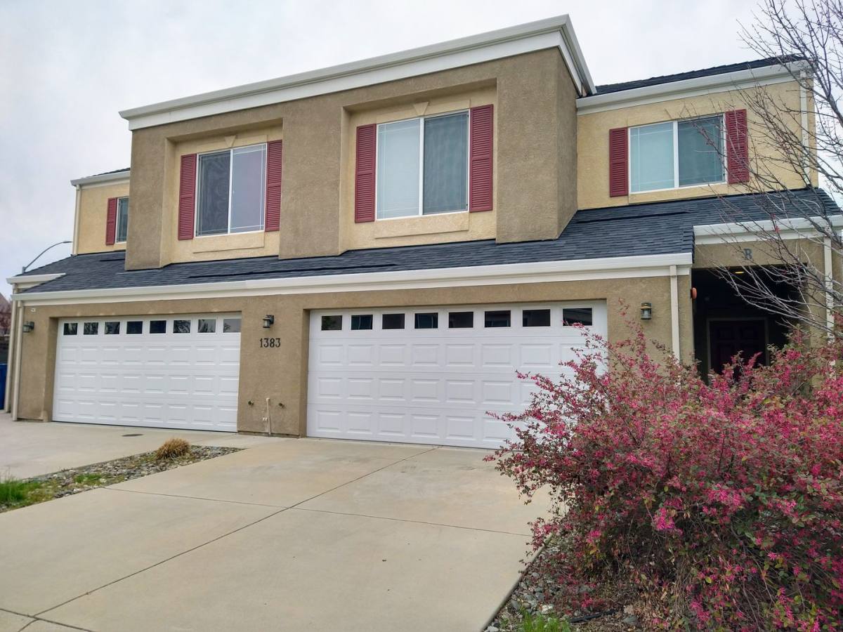 Apartment for rent at 1359 Browning St, Redding, CA 96003