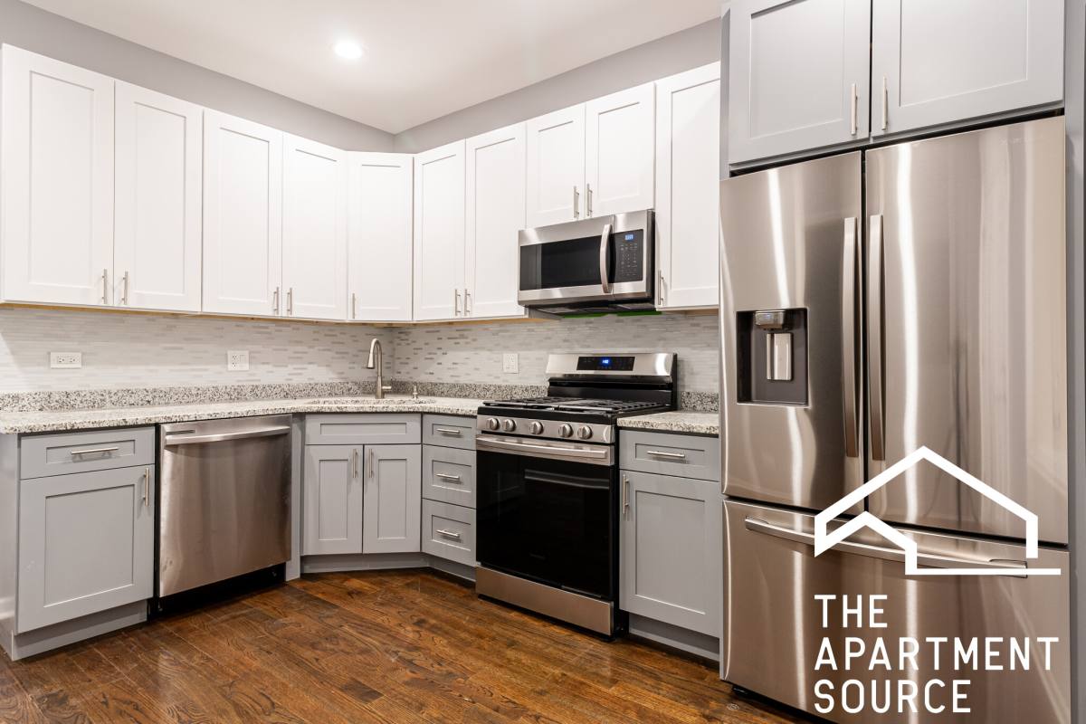 House for rent at 2525 W Division #2, Chicago, IL 60622
