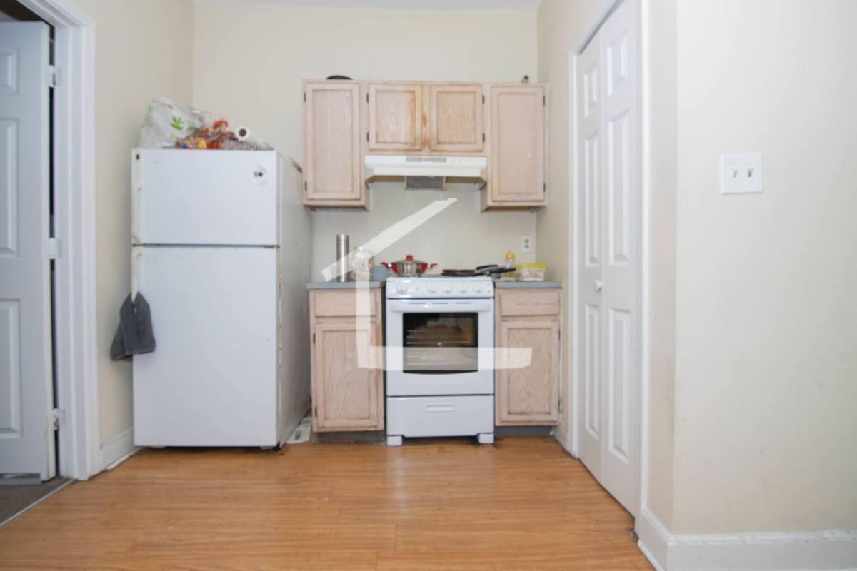 Apartment for rent at 882 Huntington Ave #A1, Boston, MA 02115