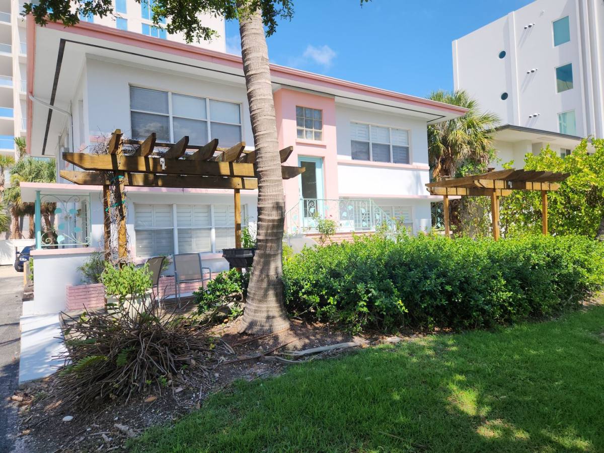 Condo for rent at 565 Golden Gate Point, Sarasota, FL 34236