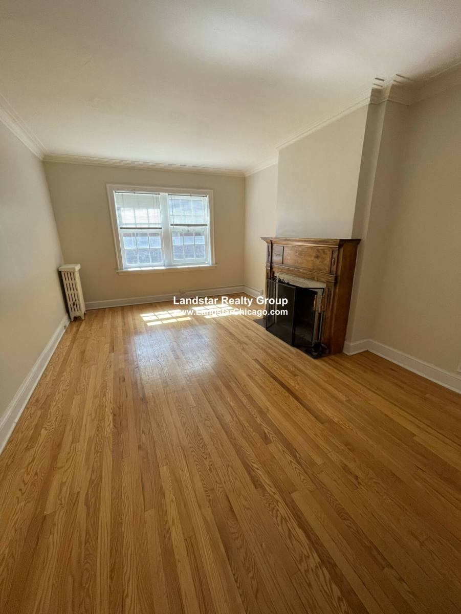 Apartment for rent at 1454 Oak Ave #2E, Evanston, IL 60201