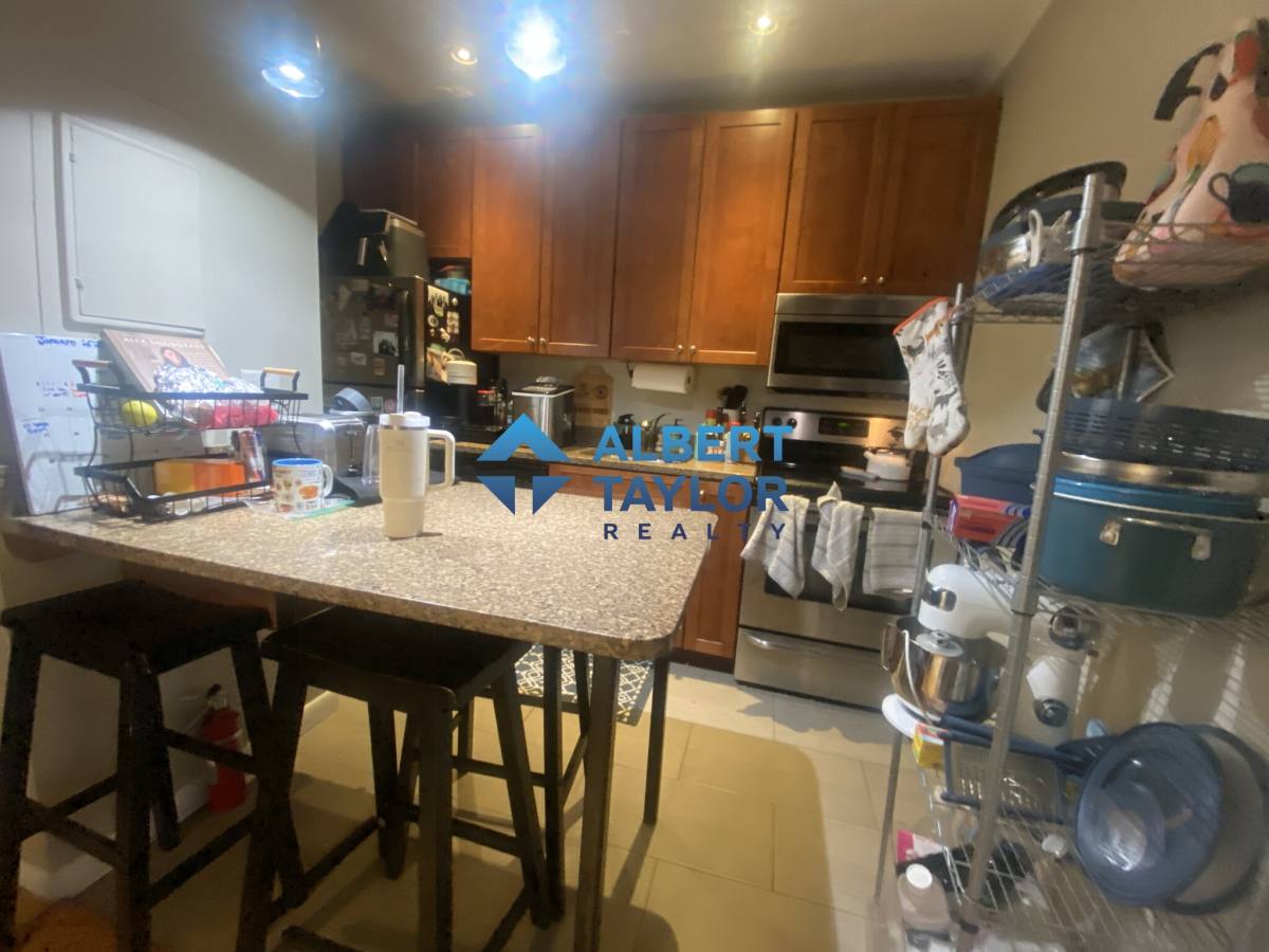 Apartment for rent at 17 Garrison #6, Boston, MA 02116