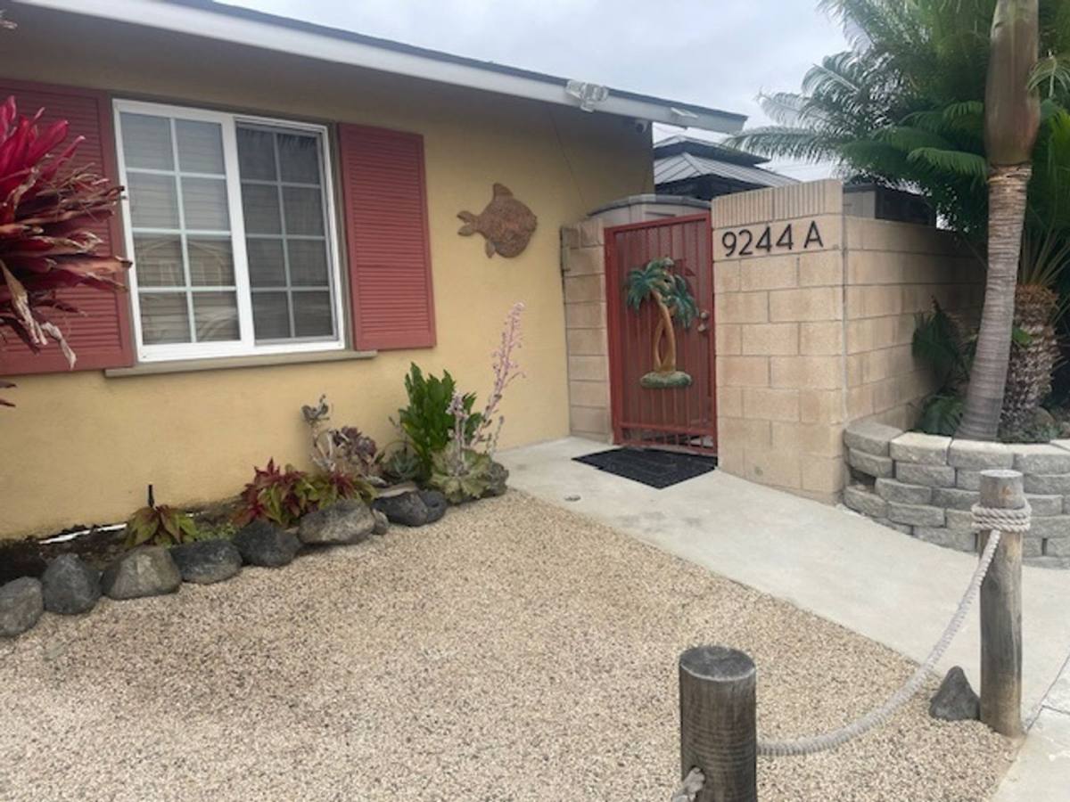 House for rent at 9244 Pointsettia Ave, Fountain Valley, CA 92708