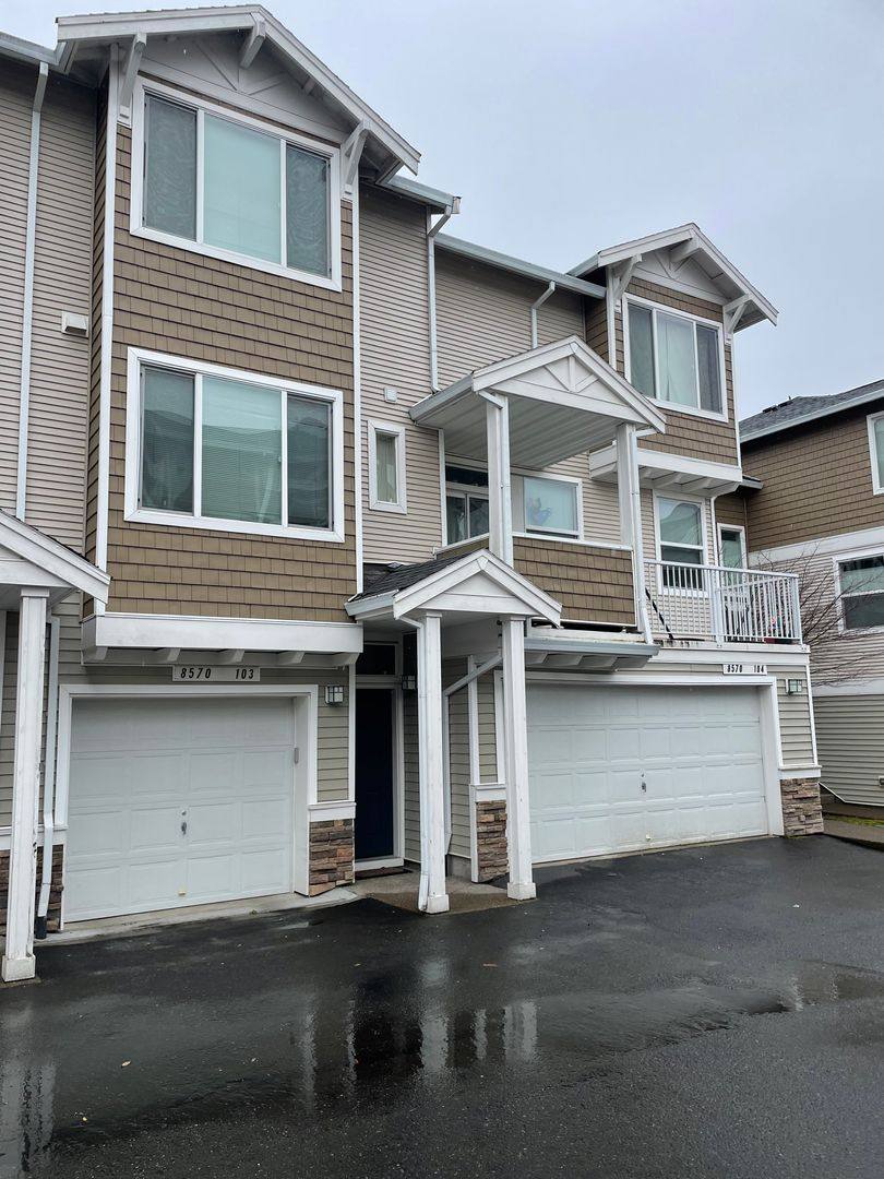 Townhouse for rent at 8570 SW 147th Terrace, Beaverton, OR 97007
