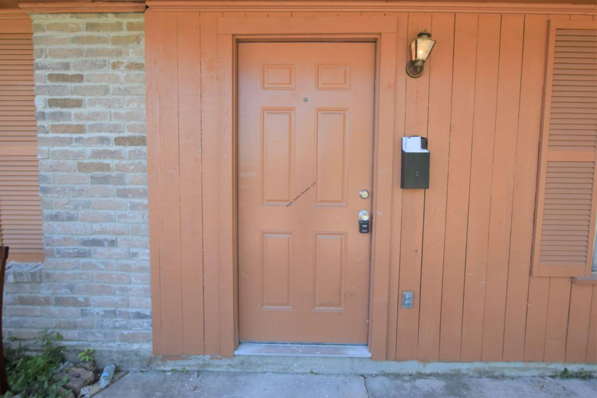 Apartment for rent at 3001 Hodges St, Lake Charles, LA 70601