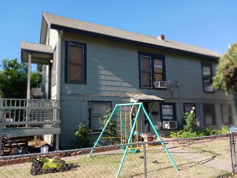 House for rent at 706 N 14th St, Marysville, CA 95901