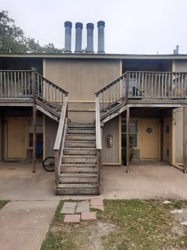 Apartment for rent at 402 Hedgewood Dr, Georgetown, TX 78628