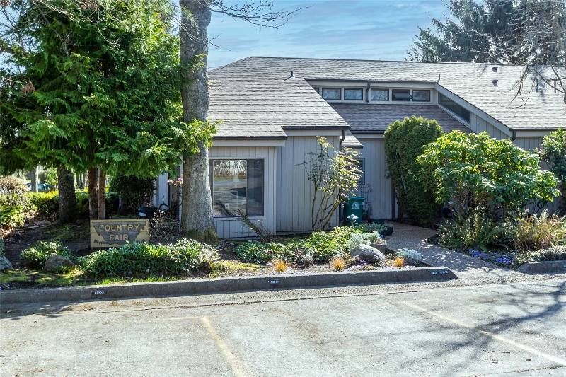 Townhouse for rent at 315 Spruce St #1, Friday Harbor, WA 98250