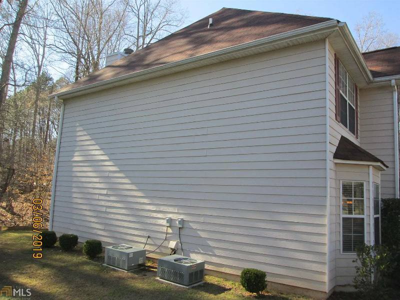 House for rent at 3104 Mineral Ridge Lane, Stone Mountain, GA 30087