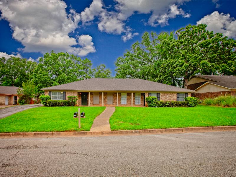 Apartment for rent at 2202 Aberdeen Dr #2204, Tyler, TX 75703