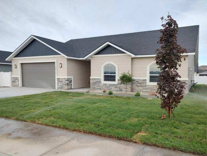 House for rent at 2430 Lotus Ave, Burley, ID 83318