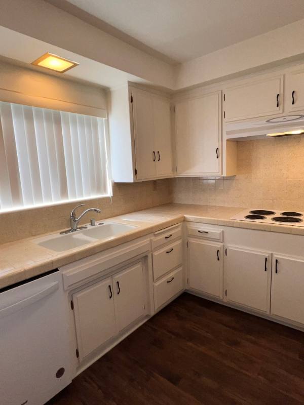 Apartment for rent at 14 Brentwood Ave, Ventura, CA 93003