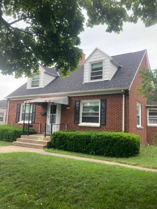 Townhouse for rent at 3142 S Brisbane Ave, Milwaukee, WI 53207