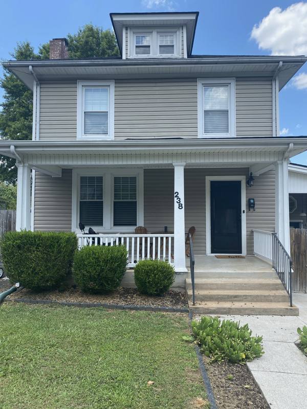 House for rent at 238 Cleveland Ave, Lynchburg, VA 24503