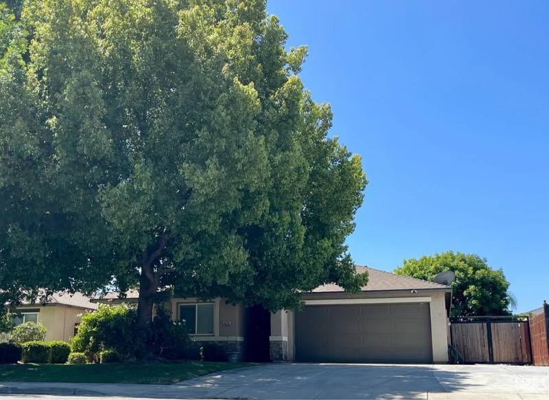House for rent at 5429 White Wheat Ave, Bakersfield, CA 93313