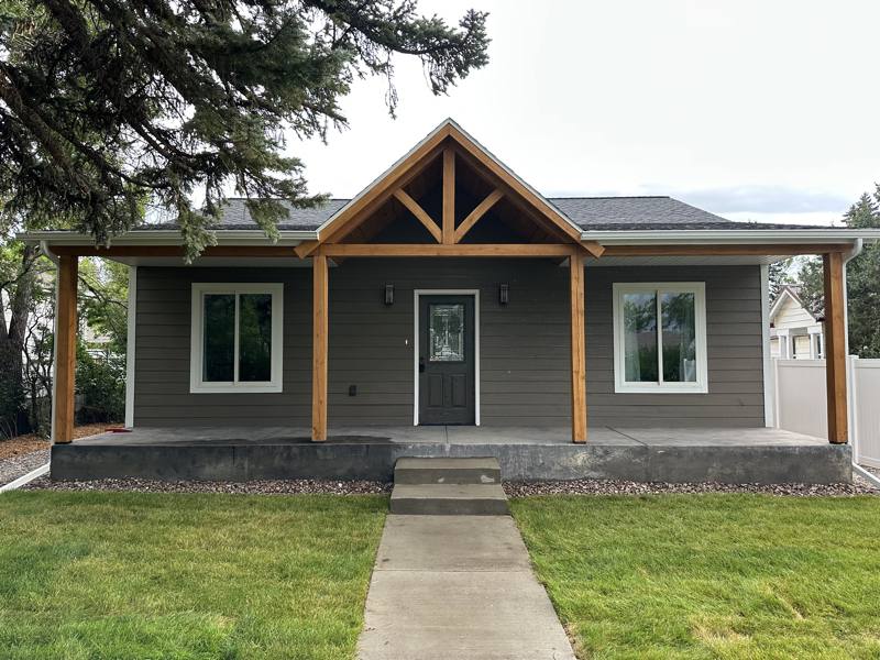 House for rent at 2720 1st Ave S, Great Falls, MT 59401