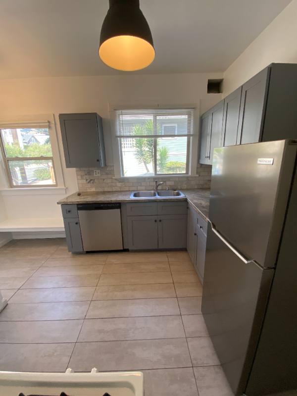 Apartment for rent at 2204 Channing Way #2, Berkeley, CA 94704
