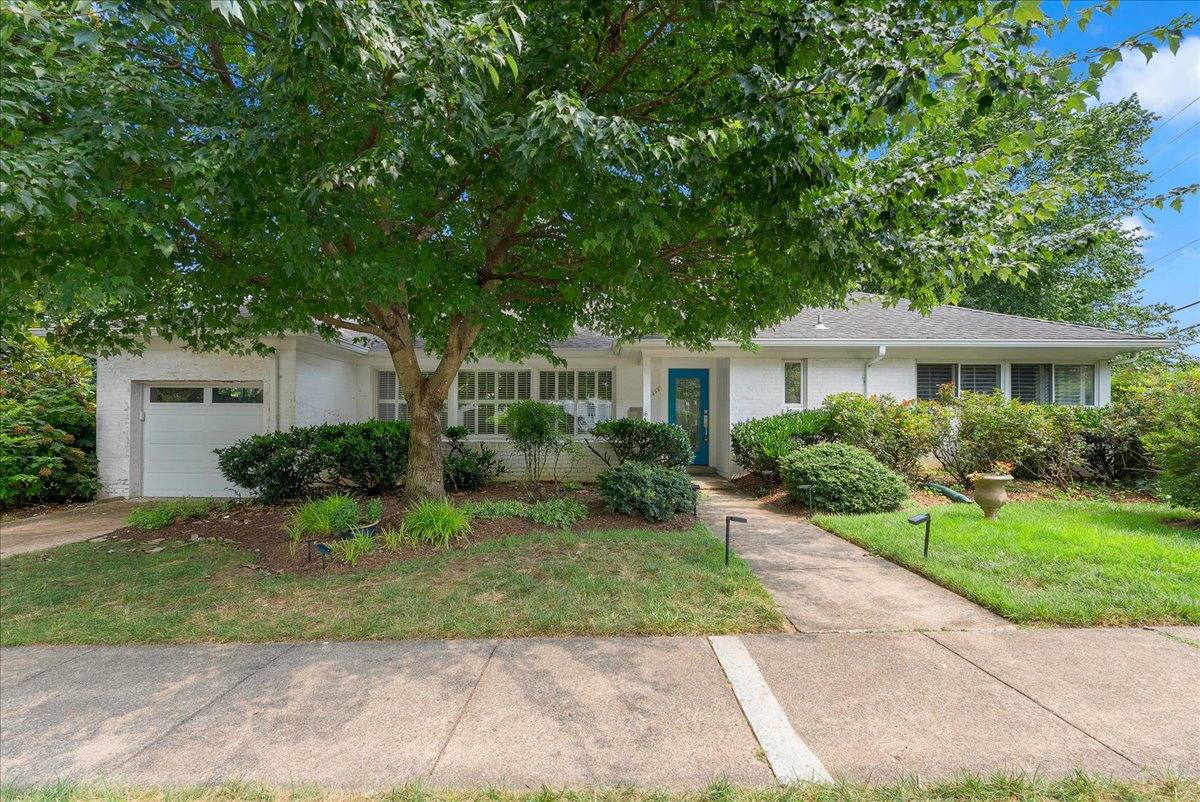 House for rent at 2395 N Quincy St, Arlington, VA 22207