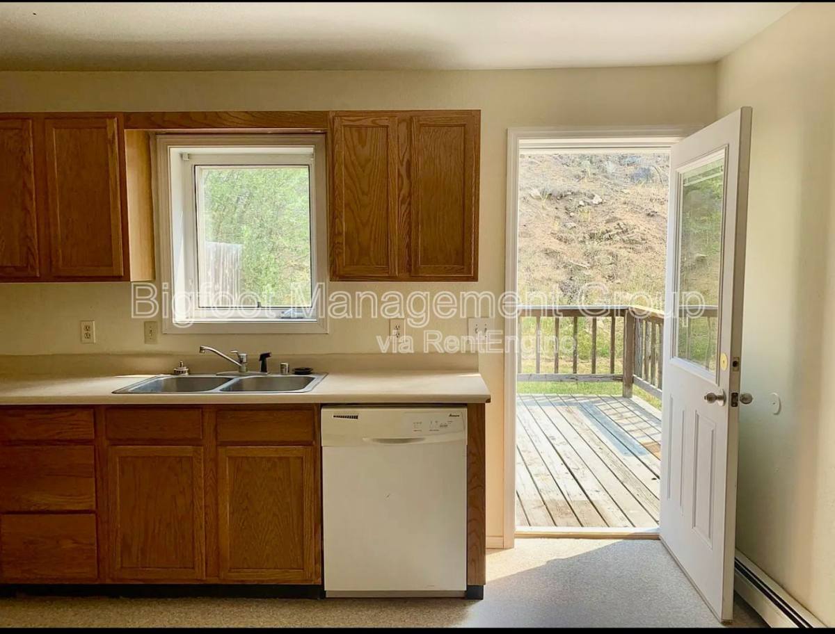 Apartment for rent at 470 Highway 282 #4, Clancy, MT 59634