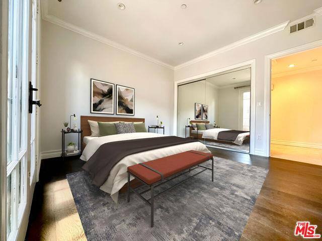 House for rent at 208 S Lasky Dr #201, Beverly Hills, CA 90212
