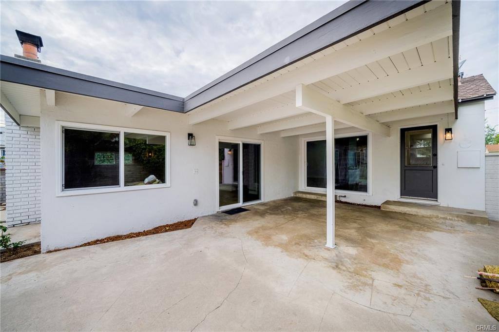 House for rent at 2640 N Buena Vista St, Burbank, CA 91504