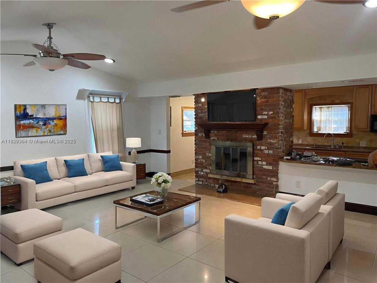 House for rent at 258 SW 1st Court #258, Miami, FL 33130