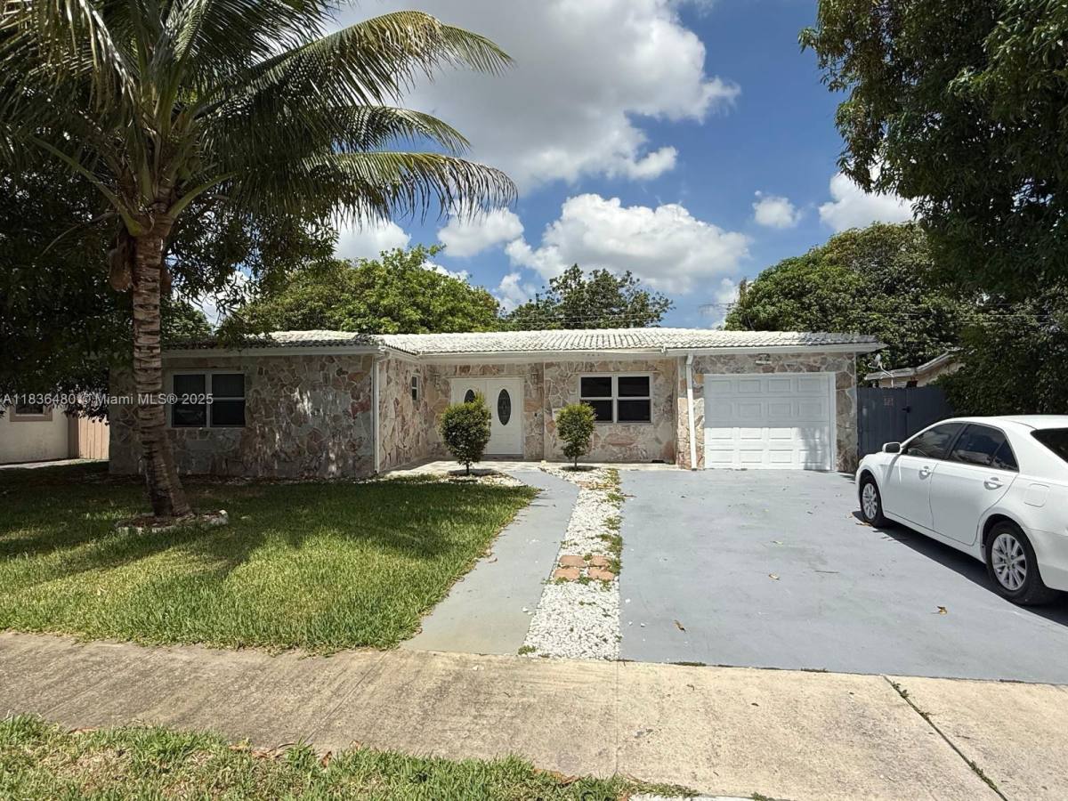 House for rent at 4281 NW 35th Terrace, Fort Lauderdale, FL 33309