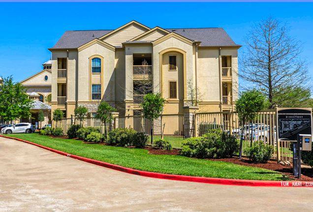 House for rent at 19501 W Little York Rd, Katy, TX 77449